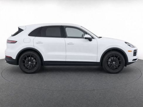 Used 2021 Porsche Cayenne AWD/4WD image 3