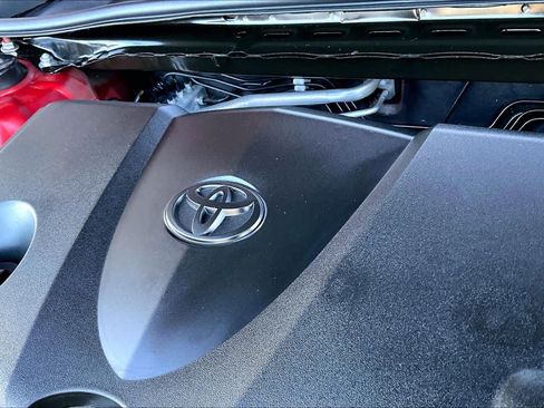 Used 2019 Toyota Camry SE image 31