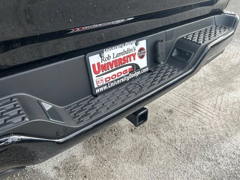 Used 2025 RAM 1500 Big Horn RWD image 20
