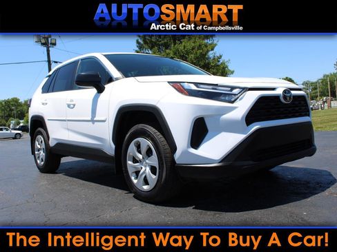 Used 2023 Toyota RAV4 LE AWD/4WD image 1