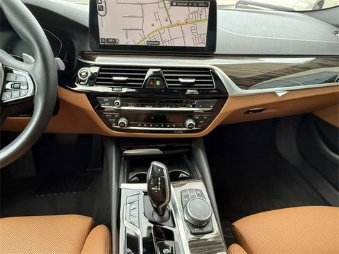 Certified 2023 BMW 530i xDrive w/ Convenience Package image 14