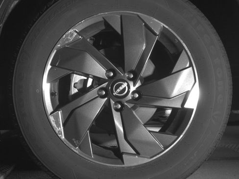 Used 2025 Nissan Rogue SV AWD/4WD image 12