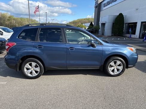 Used 2014 Subaru Forester 2.5i Touring AWD/4WD image 6