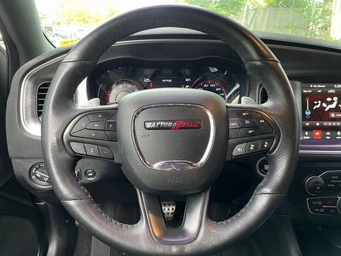 Used 2018 Dodge Charger R/T RWD image 14