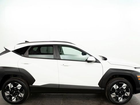 Used 2025 Hyundai Kona SEL AWD/4WD image 13