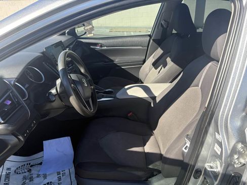 Used 2022 Toyota Camry LE image 16