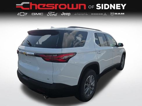 Used 2023 Chevrolet Traverse LT FWD image 5