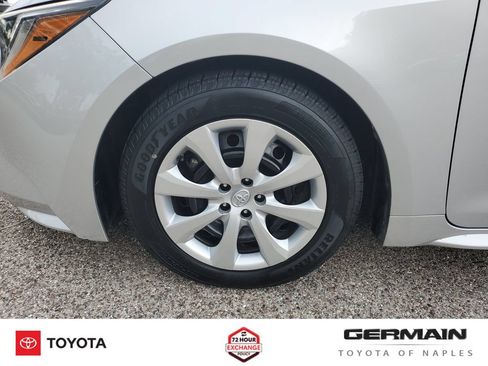 Used 2023 Toyota Corolla LE FWD image 13