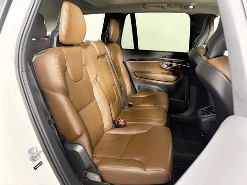 Used 2019 Volvo XC90 T6 Momentum w/ Advanced Package image 44