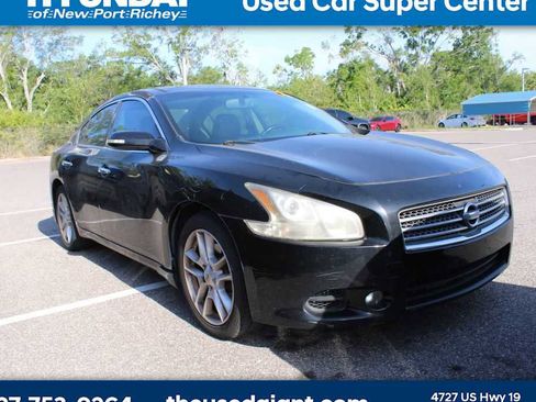 Used 2010 Nissan Maxima 3.5 SV w/ Premium Pkg FWD image 4