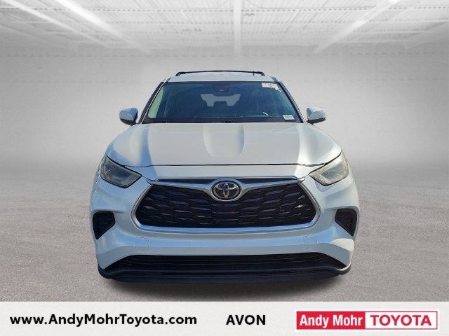 Certified 2022 Toyota Highlander L FWD image 3