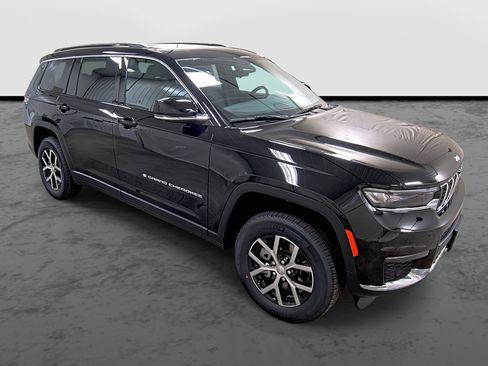 New 2025 Jeep Grand Cherokee L Limited image 5