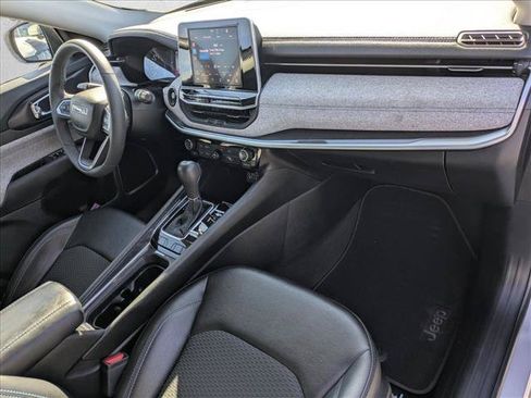 Used 2022 Jeep Compass Latitude AWD/4WD image 20