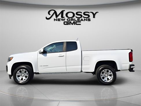 Used 2021 Chevrolet Colorado LT w/ Fleet Safety Package image 9