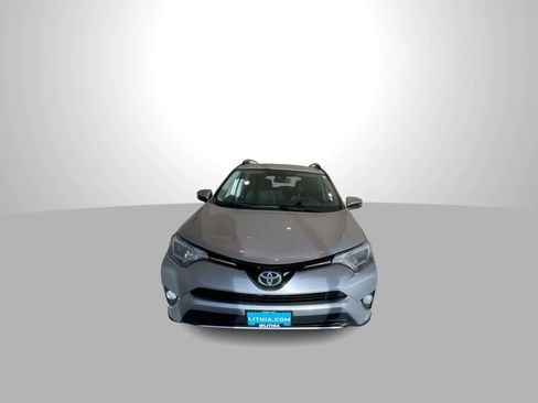 Used 2017 Toyota RAV4 XLE w/ Plus Special Value Package AWD/4WD image 3