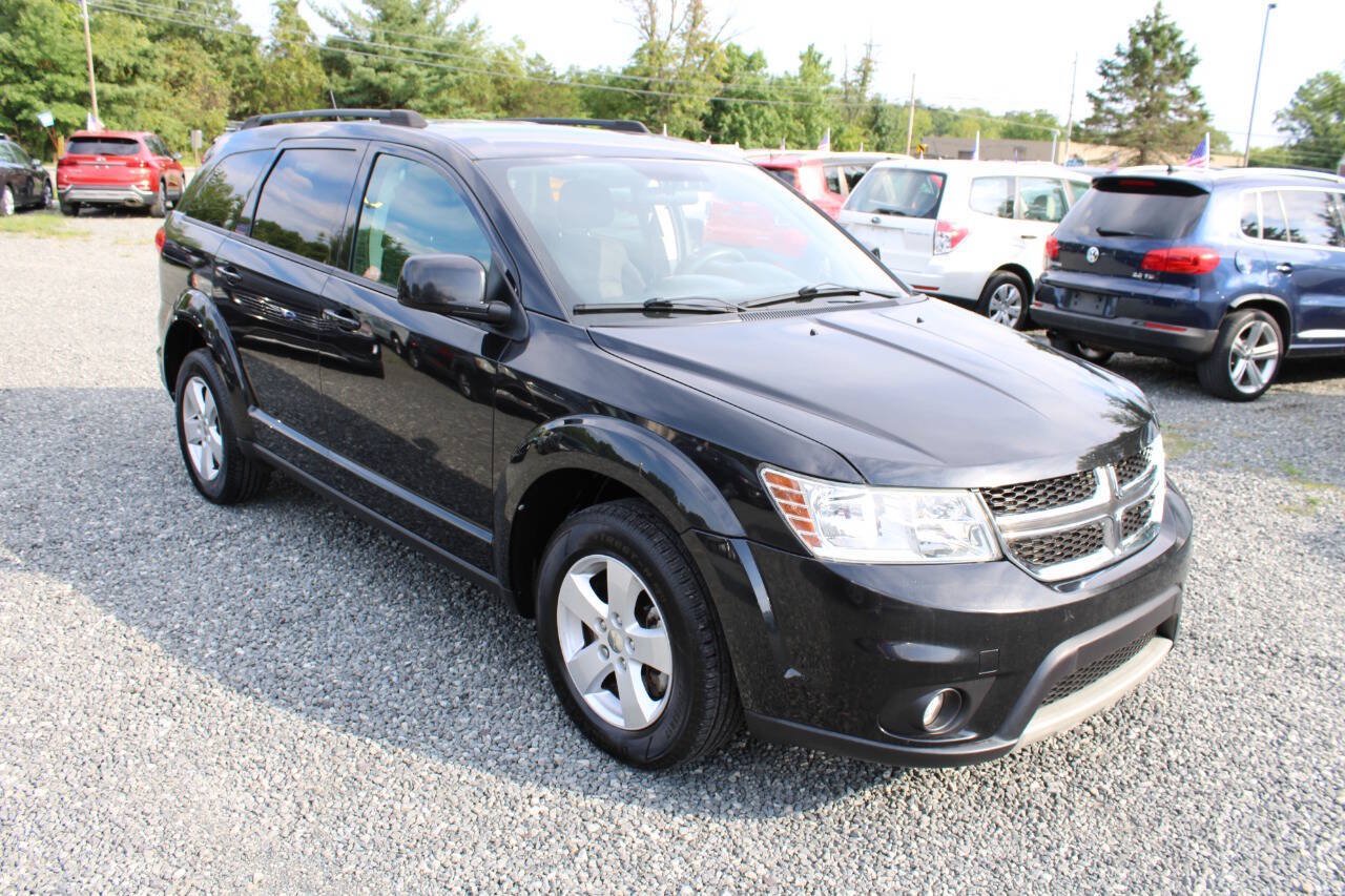 Used 2012 Dodge Journey SXT w/ Popular Equipment Group FWD image 4
