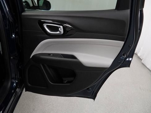 New 2026 Jeep Compass Limited image 31