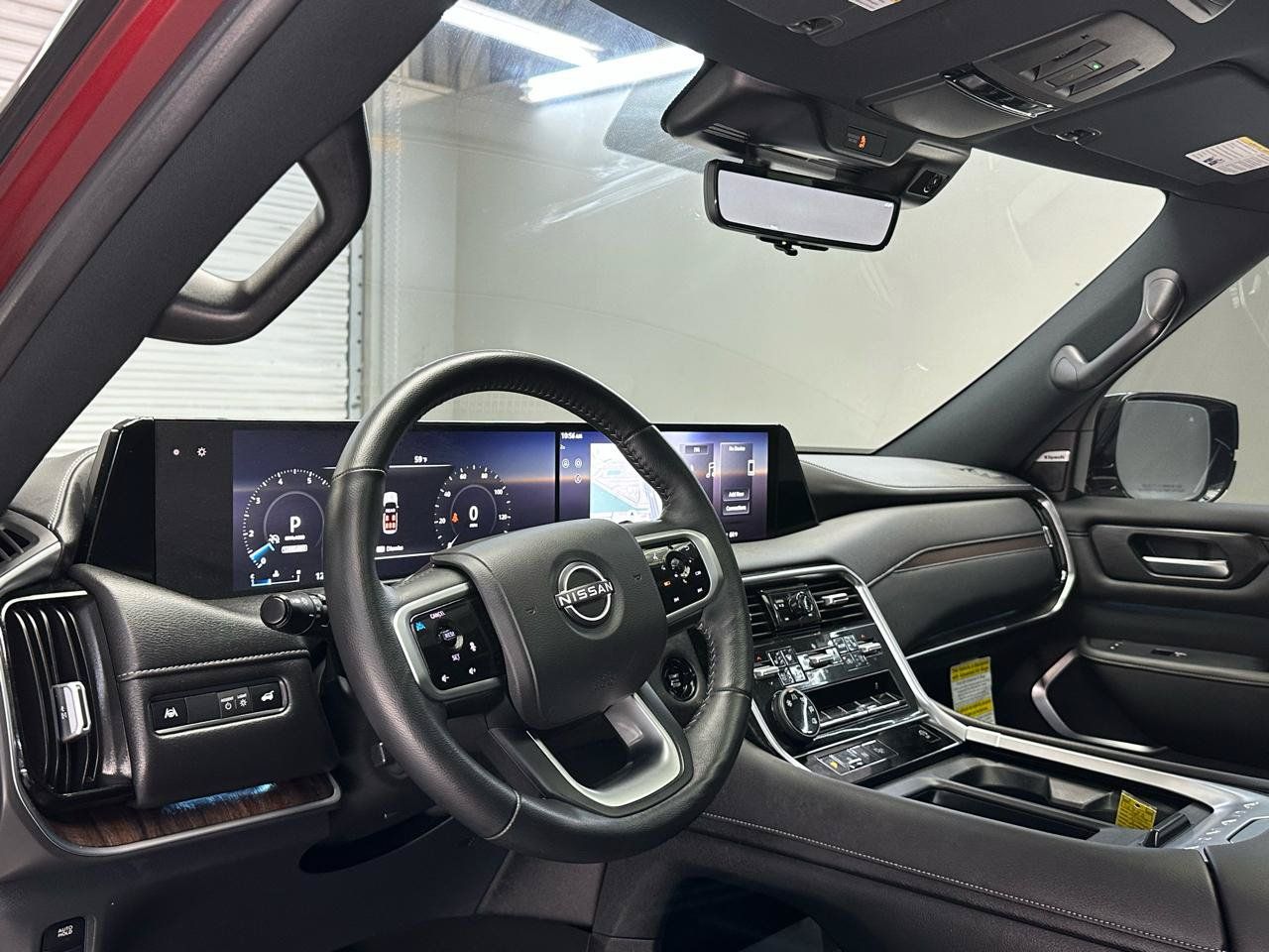 Used 2025 Nissan Armada Platinum w/ Convenience Package RWD image 28