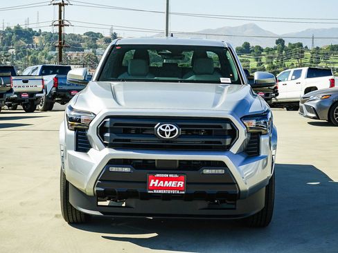 New 2026 Toyota Tacoma SR5 AWD/4WD image 7
