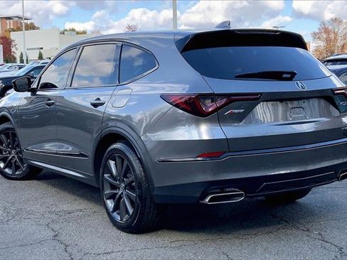 Used 2025 Acura MDX A-Spec image 10