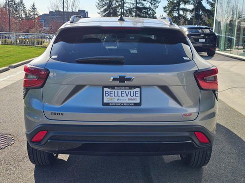 New 2026 Chevrolet Trax RS w/ Driver Confidence Package image 4