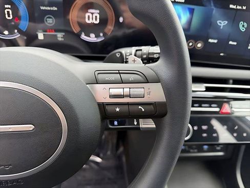 New 2026 Hyundai Tucson SEL image 17