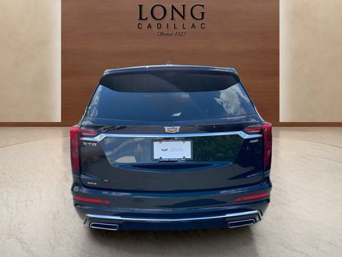 Certified 2024 Cadillac XT6 Premium Luxury w/ Technology Package AWD/4WD image 4