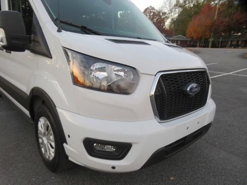 Used 2024 Ford Transit 350 XLT image 59