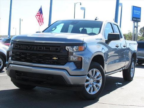 New 2026 Chevrolet Silverado 1500 Custom image 3