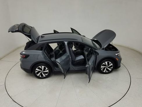 Used 2024 Volkswagen ID.4 2WD image 36