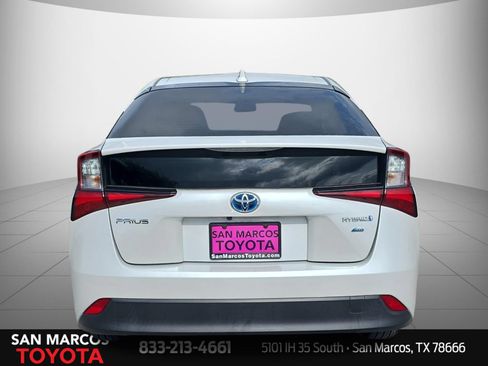 Used 2022 Toyota Prius L Eco FWD image 7