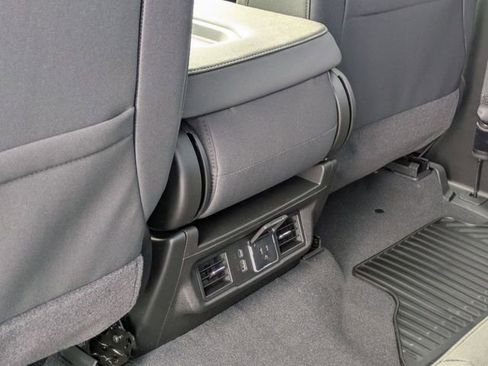 New 2026 GMC Sierra 2500 SLE w/ SLE Convenience Package image 29