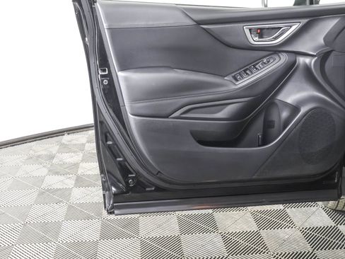 Used 2022 Subaru Forester Premium image 34