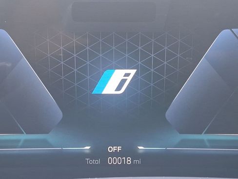 New 2026 BMW X5 xDrive50e image 21