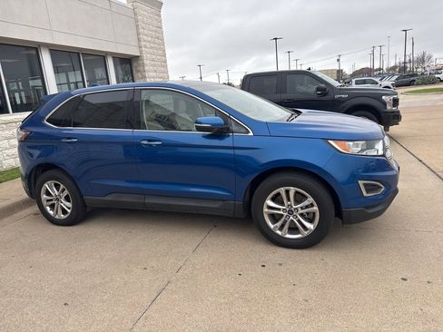 Used 2018 Ford Edge Titanium w/ Technology Package image 4