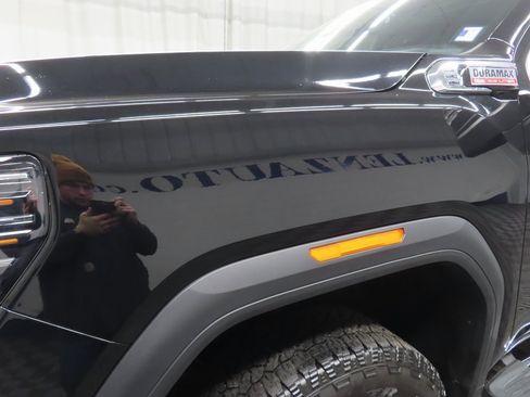 Used 2025 GMC Sierra 3500 Denali w/ Denali Reserve Package image 56