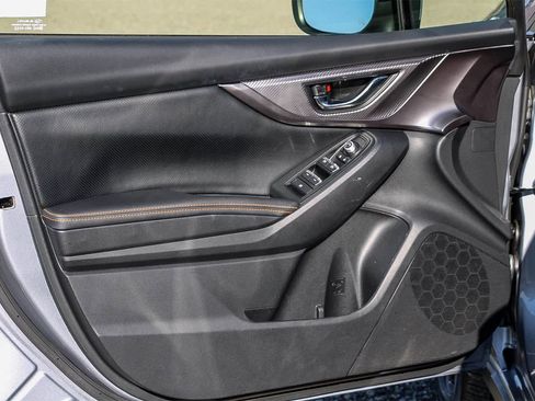 Used 2023 Subaru Crosstrek 2.5i Limited w/ Moonroof Package image 19