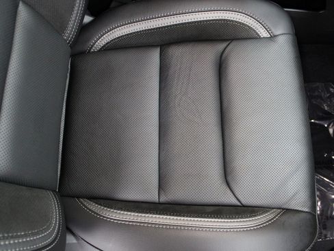 Used 2025 RAM 1500 RHO image 37