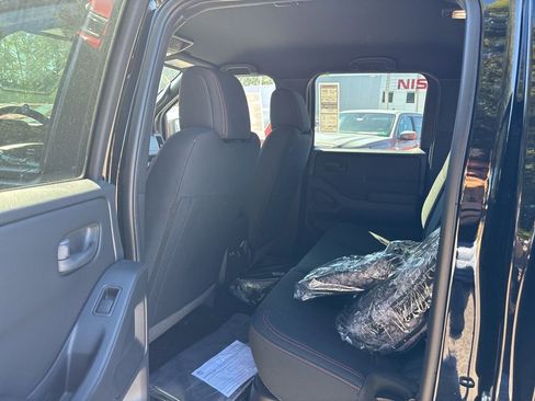 New 2026 Nissan Frontier PRO-4X w/ Pro-4x Convenience Package image 16