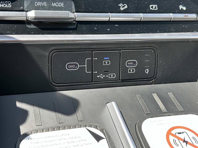 New 2027 Hyundai Santa Fe SEL FWD image 16