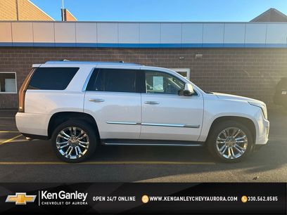 Used 2019 Cadillac Escalade Luxury w/ LPO, Radiant Package