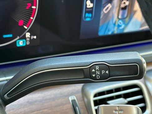New 2026 Mercedes-Benz GLS 450 4MATIC image 19