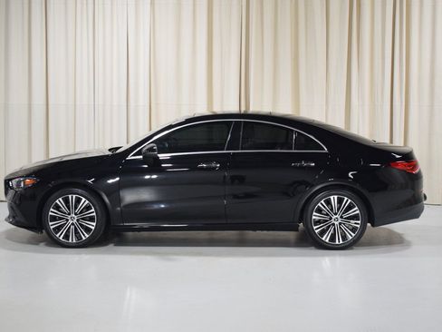 Used 2023 Mercedes-Benz CLA 250 4MATIC image 4