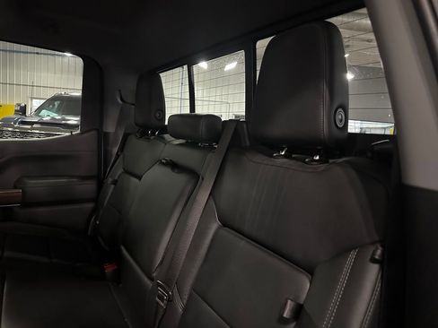 Used 2019 Chevrolet Silverado 1500 LT Trail Boss image 23