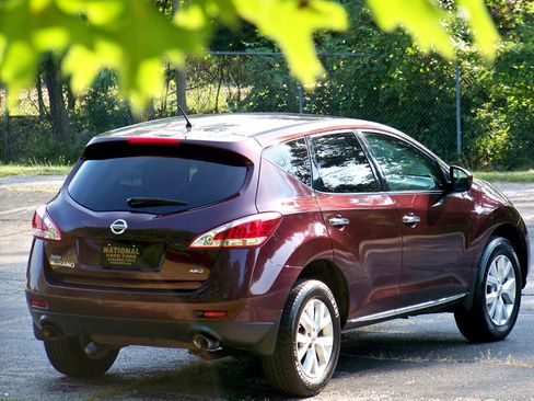 Used 2014 Nissan Murano S image 6