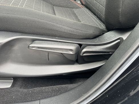 Used 2024 Honda HR-V Sport image 19