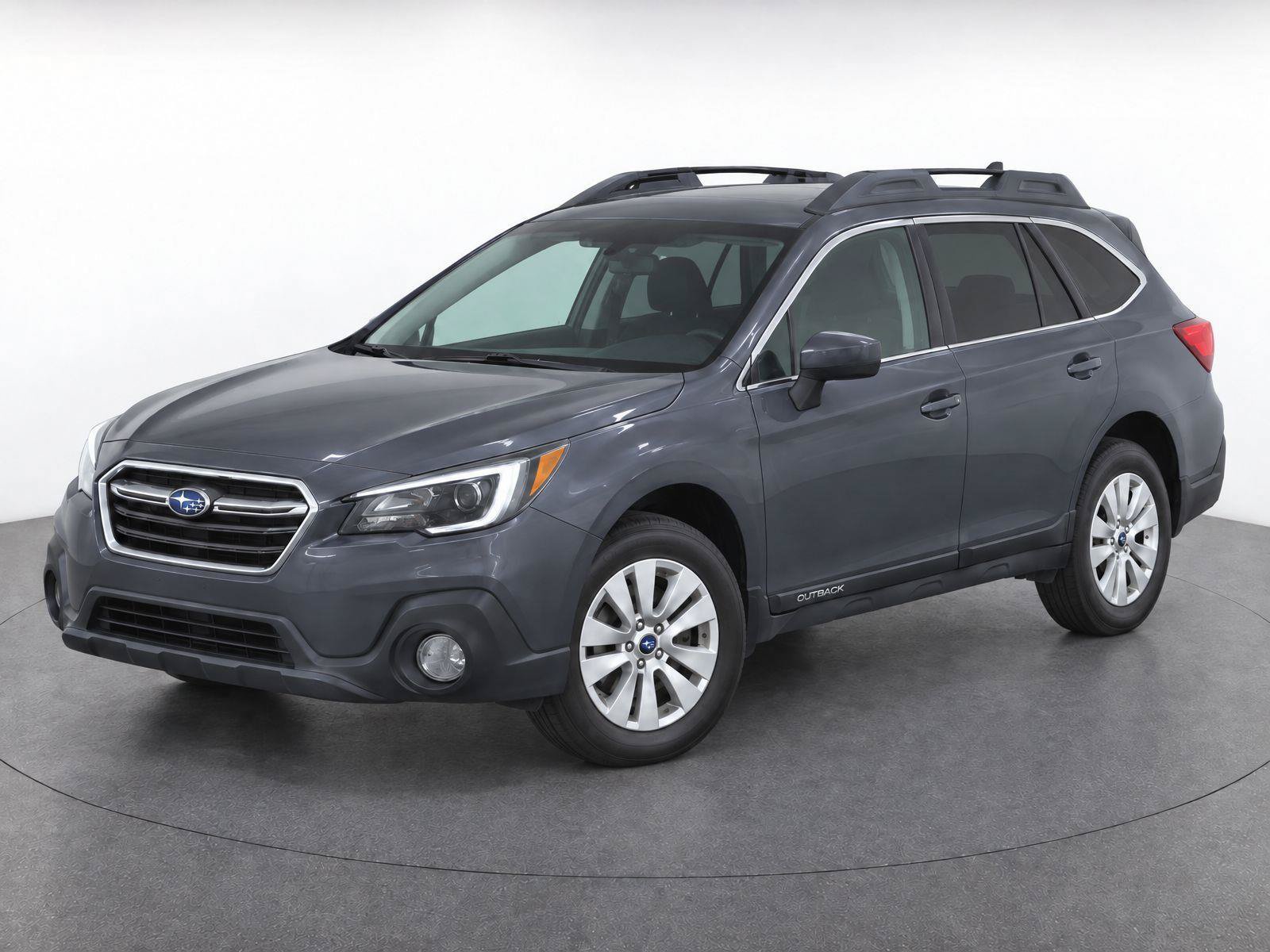Used 2018 Subaru Outback 2.5i Premium w/ Popular Package #1 AWD/4WD image 2