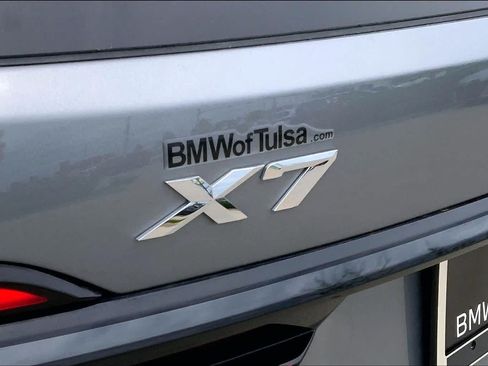 Certified 2025 BMW X7 xDrive40i w/ M Sport Package AWD/4WD image 29