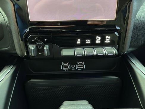 Used 2025 RAM 2500 Big Horn image 23