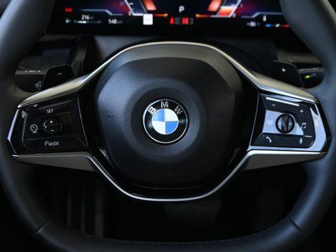 Certified 2024 BMW 530i w/ Premium Package RWD image 28